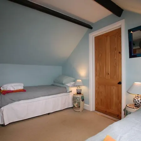 Beautiful Countryside Retreat Near Clifton Bristol