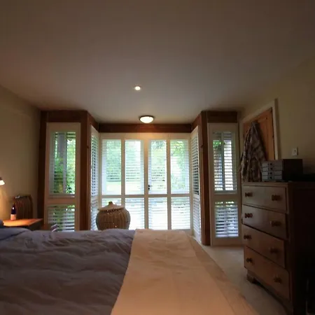 Beautiful Countryside Retreat Near Clifton Bristol