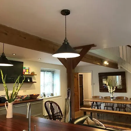 Beautiful Countryside Retreat Near Clifton Bristol